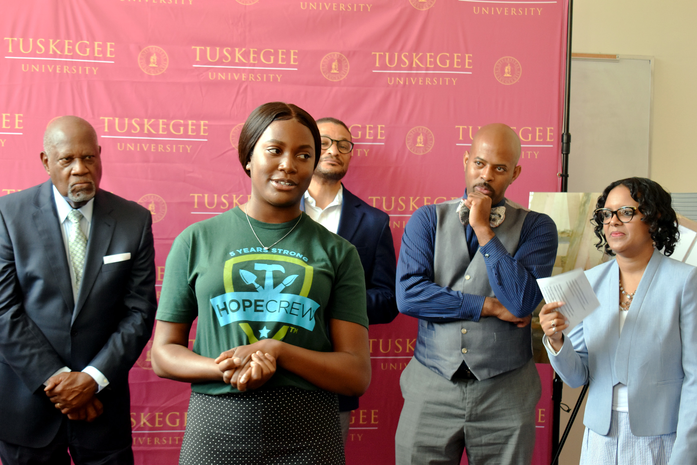 Tuskegee University Students Participate In Hands-on Historic